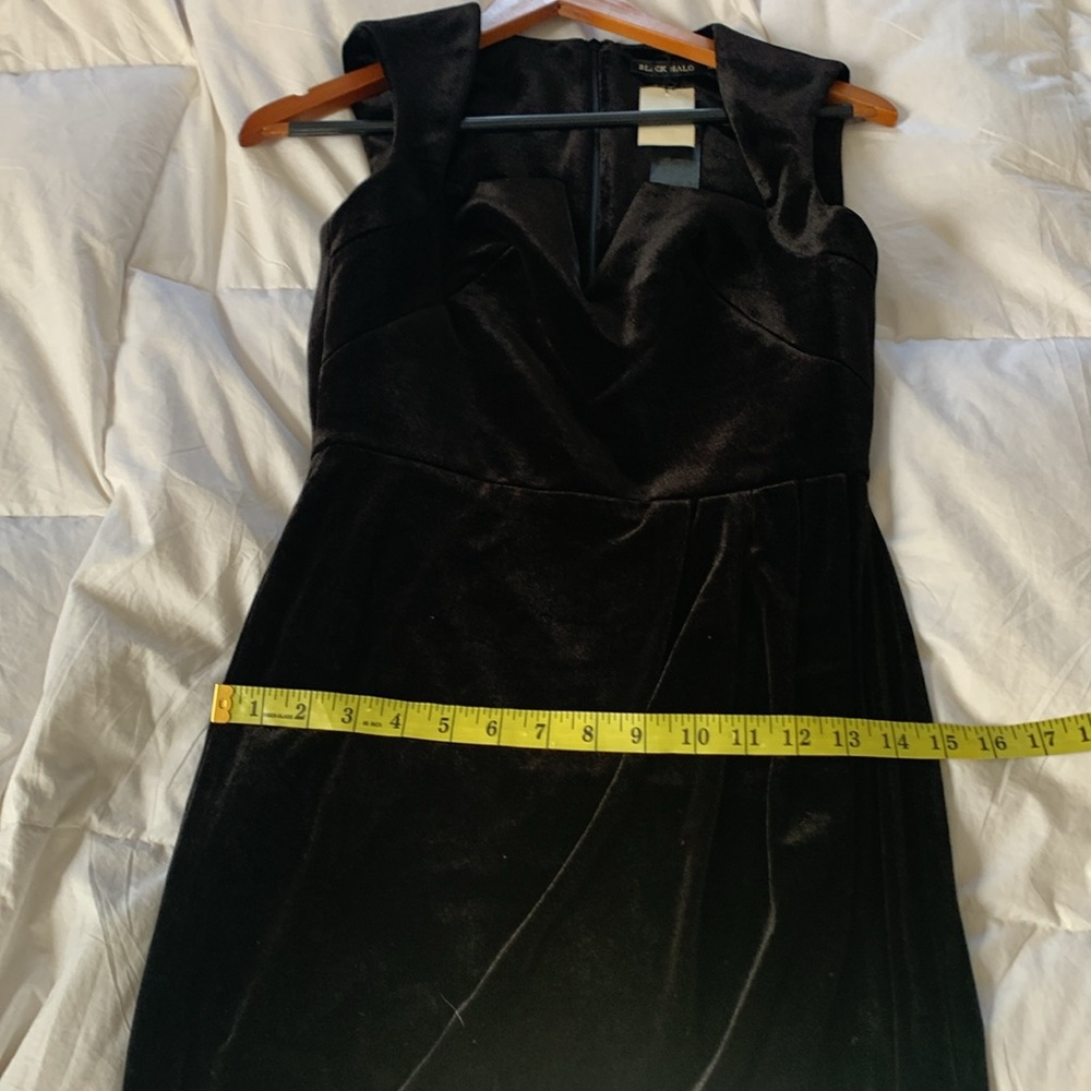 Black Halo dress - Picture 11 of 12